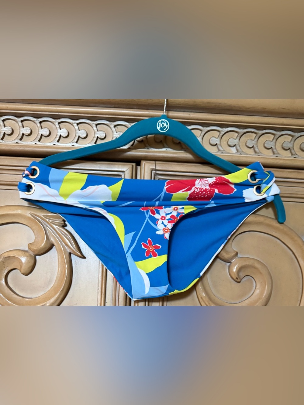 Roxy Blue Floral Swim Bikini Bottoms with Grommet Accents sz small nwt